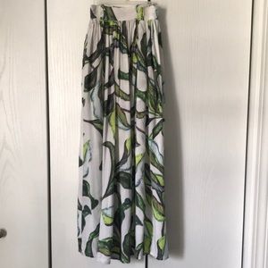 Tropical Leaf Forever 21 Midi Skirt Size XS